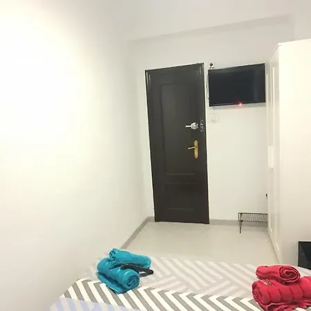 Проживание в семье Centricas, Tranquilas Y Acogedoras De Matrimonio En Vivienda Compartida *