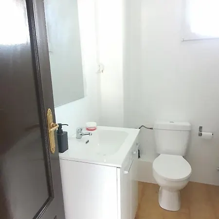Centricas, Tranquilas Y Acogedoras De Matrimonio En Vivienda Compartida Проживание в семье