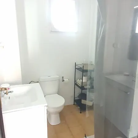 Centricas, Tranquilas Y Acogedoras De Matrimonio En Vivienda Compartida Проживание в семье Валенсия