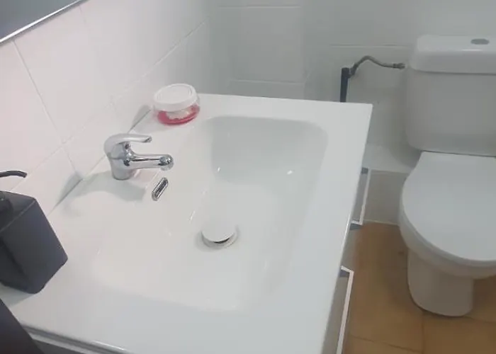 Centricas, Tranquilas Y Acogedoras De Matrimonio En Vivienda Compartida Privat bolig *