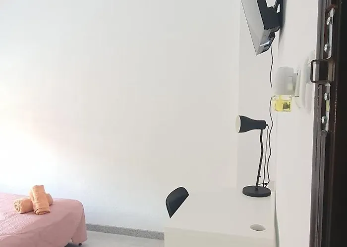 Privat bolig Centricas, Tranquilas Y Acogedoras De Matrimonio En Vivienda Compartida *