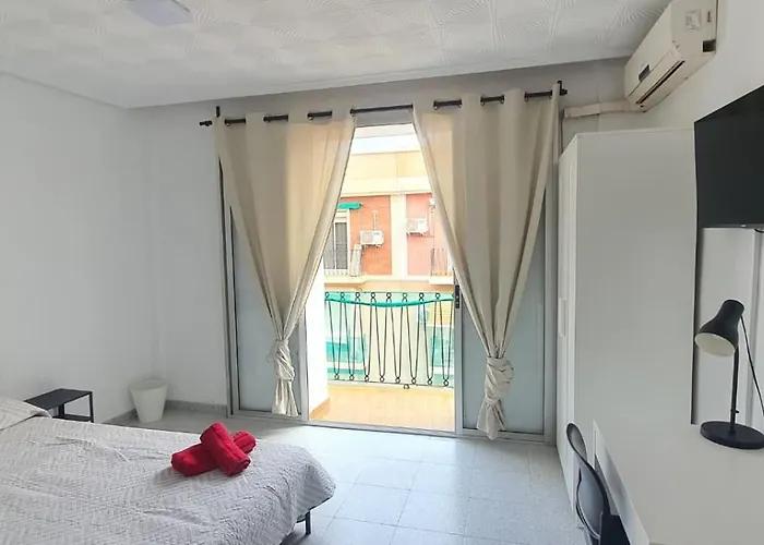 Centricas, Tranquilas Y Acogedoras De Matrimonio En Vivienda Compartida * Valencia